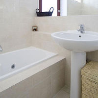 10Bathroom2.jpeg